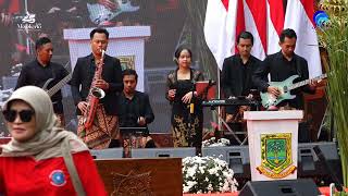 ROSSA  PUDAR LIVE PERFORMANCE DINNERSESSION  PEMECEHAN REKOR MURI BATIK [upl. by Ella]