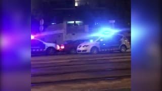 Los Mossos dEsquadra interceptan a un conductor en Esplugues de Llobregat [upl. by Lennie547]