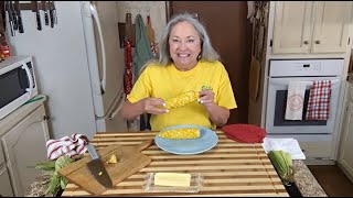 How To Cook the Perfect Ear Of Sweet Corn Using the Microwave [upl. by Pierro]