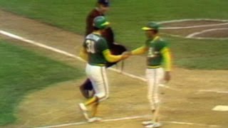 1974 WS Gm4 Holtzmans solo home run gives As lead [upl. by Cohn]