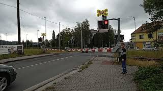 železniční přejezd Frýdlant nad Ostravicí ul hlavní [upl. by Oringa]