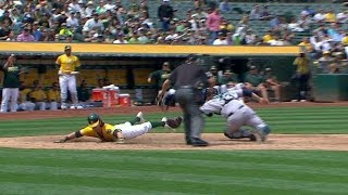 SEAOAK Butler plates Reddick on a fielders choice [upl. by Saks327]