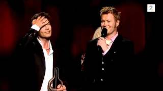 Morten Harket e Magne Furuholmen  Spellemann 2011 05032011 [upl. by Bettencourt]