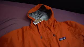 UNBOXING Patagonia Torrentshell 3L Rain Jacket Men redblue [upl. by Ydniahs]