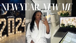 New Year New Me  Starting 2024 as that woman and creating goals  weekly vlog [upl. by Haddad407]