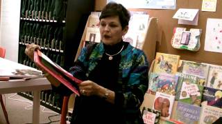 Read Aloud  Chicka Chicka Boom Boom [upl. by Leeann]