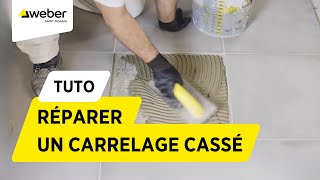 Comment remplacer un élément de carrelage cassé  Weber [upl. by Namdor75]