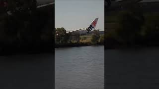 Jetstar 7878 Takeoff BNE 01L brisbaneairport aviation planespotting jetstar 787 airline [upl. by Rand405]