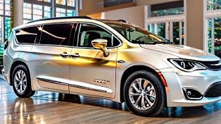 quot2024 Chrysler Pacifica Hybrid You Wont Believe How Good This Minivan Isquot [upl. by Khan40]