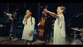 Isaac et Nora feat Natalia Lafourcade  Hasta la Raíz [upl. by Marylee]