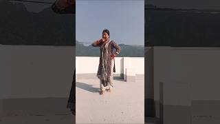 Kinna Di kudi aa kulwinder Dhillon punjabisong olddance [upl. by Nabala]