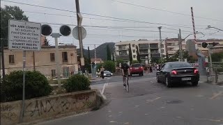 Paso a nivel en Montcada i Reixac 12 E  Railroad crossing [upl. by Golter95]