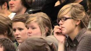 Openingscollege Bart De Wever begeestert studenten [upl. by Puttergill]