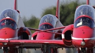 Red Arrows at Bournemouth Airport [upl. by Anne-Corinne]