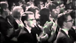 Tom Lehrer The Elements  LIVE FILM From Copenhagen in 1967 Legendado [upl. by Attalie119]