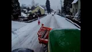 Winterdienst mit John Deere 6920 [upl. by Kendricks]