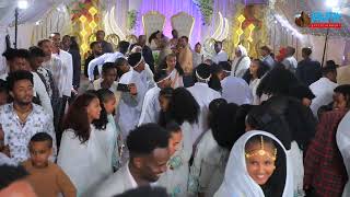 ሙሉጌታ ሃይሉ ዓልላሎም mulugeta haylu alilalom ኣብ መርዓ ሰብ ዘዕበደ ጓይላ live weeding perform [upl. by Sybley]