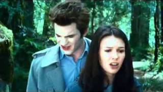 Mordimi la parodia di Twilight  Clip 3 I Know What You Are [upl. by Hardie293]