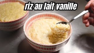 Riz au lait à la vanille onctueux [upl. by Nnaylime]