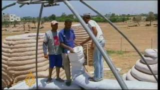 Sand houses defy Gaza shortages [upl. by Corrina]