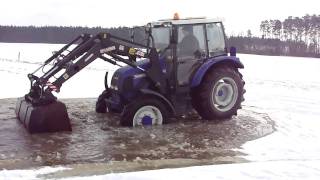 Farmtrac 70 4WD w opałach [upl. by Yliab584]