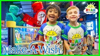 Ryan plays Indoor Games for kids with Elli at Dave and Busters  Make a Wish Edition [upl. by Winnifred]