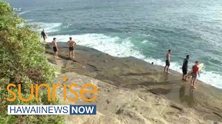 Lifeguards rescue injured surfer in waters off China Walls [upl. by Marduk]