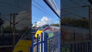 LNER and Thameslink crossover at Hornsey train spotting LNER thameslink TL [upl. by Kassi485]