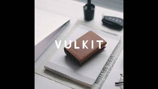 VC302PVULKIT Premium Leather Trifold Wallet [upl. by Kcorb]