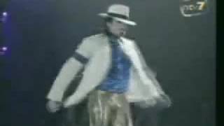 MICHAEL JACKSON  Smooth Criminal live In KL [upl. by Ramma]