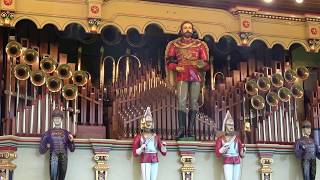 quotLynwood Marchquot 98 key LIMONAIRE FAIRGROUND ORGAN [upl. by Adnanref]