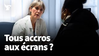 À Bondy cette pédiatre tente de sevrer les très jeunes addicts aux écrans [upl. by Nepets]