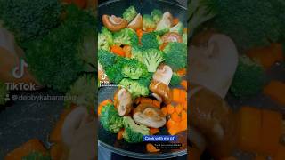 How to cook broccoli mixed with carrots and mushrooms foryou [upl. by Tomasz779]