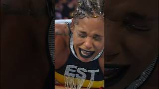 Bianca Belair pulls off a 450 splash with a bad knee 🤯 SummerSlam [upl. by Winnick676]