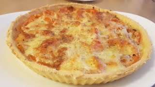 Tarte à la tomate et mozzarella très facile et rapide [upl. by Sidnal]