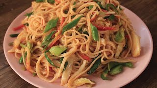 Delicious and Easy Vegetable Chow mein Recipe By Chef Hafsa [upl. by Mariam594]