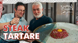 STEAK TARTARE com o Chef Alex Atala e paulomuzy [upl. by Hahcim]