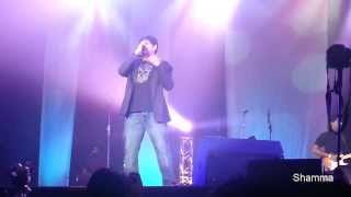 Abrar ul Haq singing Kuriyan Lahore Diyan [upl. by Krusche]