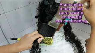 ESCOVA EM CABELO MUITO CACHEADO  COMO DEIXA UM CABELO CACHEADO LISO PERFEITO SEM QUÍMICA [upl. by Frey50]