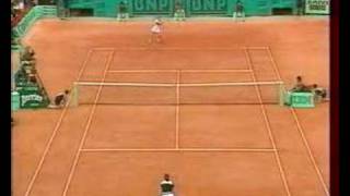 Hingis Seles French Open 1997 23 [upl. by Kcirdahc88]