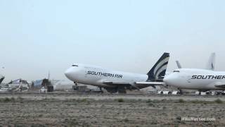 Amazing video of 747 lifting in place in extreme wind conditions  1080P HD [upl. by Noam]