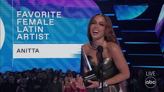 Anitta Accepts the 2022 AMA for Favorite Female Latin Artist  The American Music Awards [upl. by Moreland]