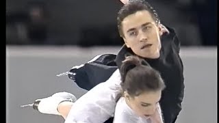 Ekaterina Gordeeva and Sergei Grinkov quotRequiemquot 1995 Challenge of Champions [upl. by Eanat]