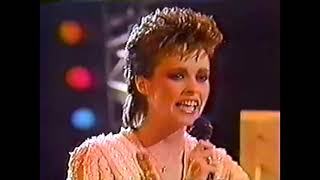 Sheena Easton  Telefone Grammys 84 [upl. by Yerocal]