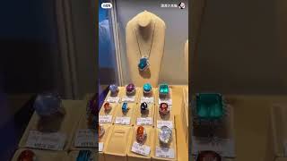 香港珠宝展 珍珠 钻石 翡翠 彩宝 handmade jewelry 祖母绿 emerald diamond 红宝石 [upl. by Aniger162]