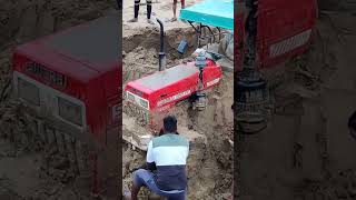 नदी में डूबे Swaraj 855 की खुदाई में JCB का साथ देते हुए अपने भाई 😱🤔🙏 dumdartractor viralvideo [upl. by Itida]