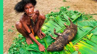 RARE TRIBAL FOOD of West Papuas Dani People Never Seen on Camera Before [upl. by Yruok]