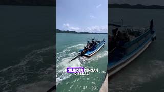 Kapal bermesin 8 silinder [upl. by Barnie807]