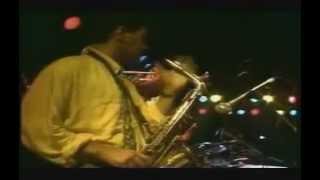 GEORGE BENSON 1986 LIVE AT MONTREUX JAZZ FESTIVAL  KINGSPLIFF [upl. by Nauqe]