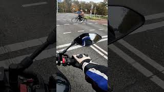 Moeilijk dat fietsen motorcycle akrapovic smartphone yamaha [upl. by Haissem305]